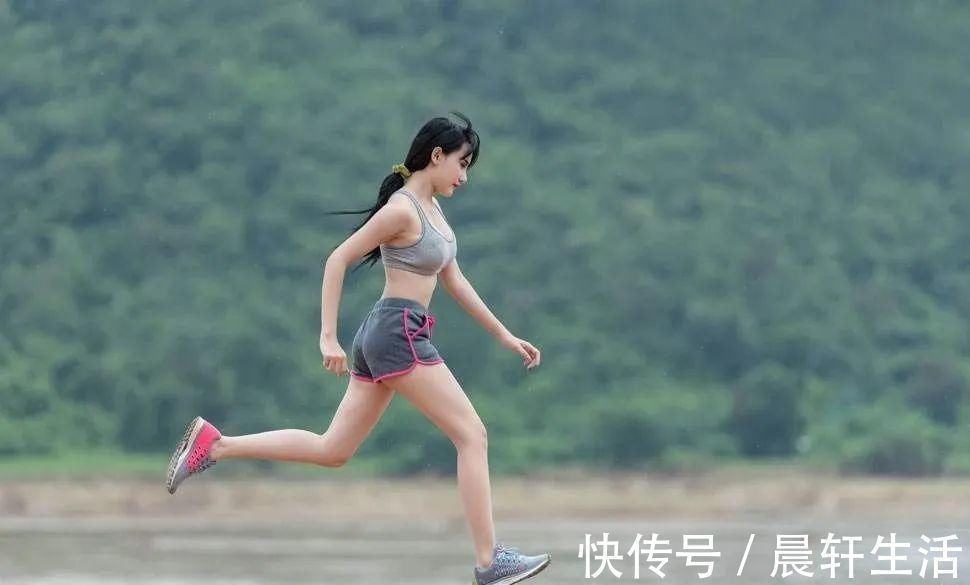 血管|四类常见食物,或是高血压的“诱因”,看看你爱吃吗?