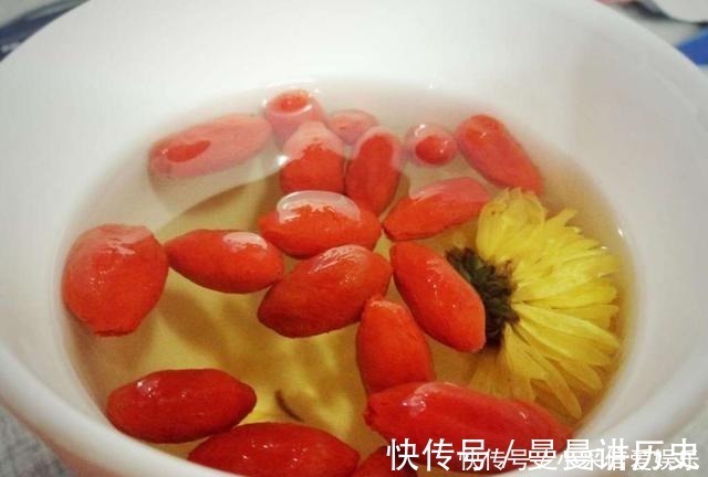 效果|枸杞补肾的最佳吃法,很多人都吃错了,这个方法让你养生效果加倍