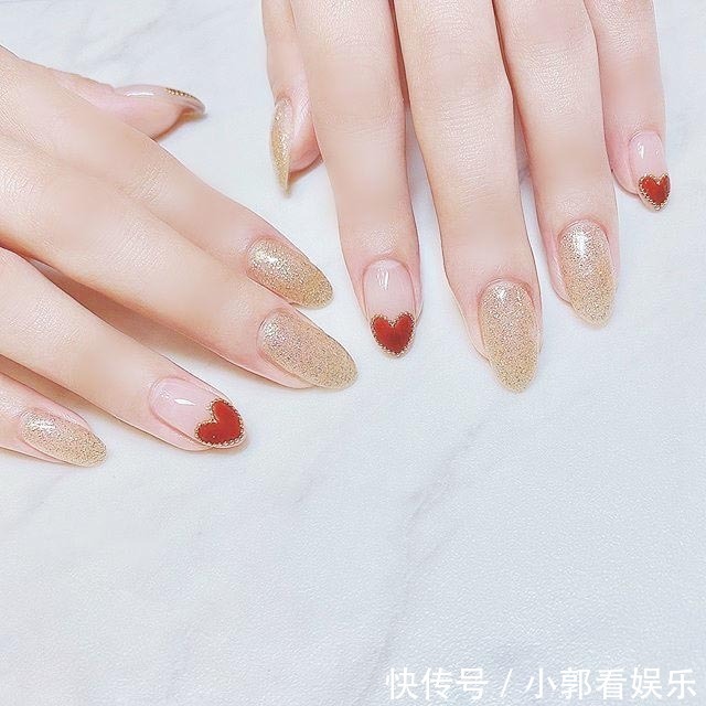 520想把攒了好久的浪漫和温柔美甲在这天都给你!