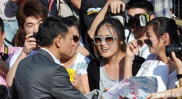 从吴亦凡的麻烦事儿来看,“嚣张成习惯”的顶流圈,该做出改变了