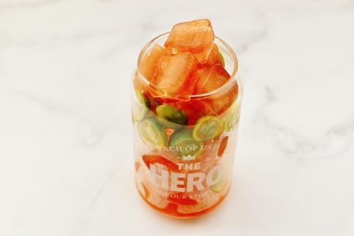  适量的冰块|某师傅的冰红茶，自己在家也能轻松做，简单方便，比外面卖的好喝