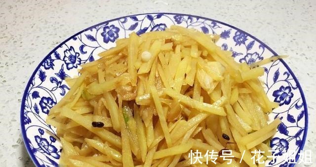 好吃|炒土豆丝的时候，按照我说的这几步做，保证能炒出好吃的土豆丝！