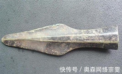 丈八蛇矛$林冲的丈八蛇矛堪称“神器”,用一种特殊材质打造,和关刀齐名!