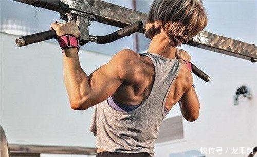 仰卧起坐|为什么大部分男生都做不了引体向上真没想到!