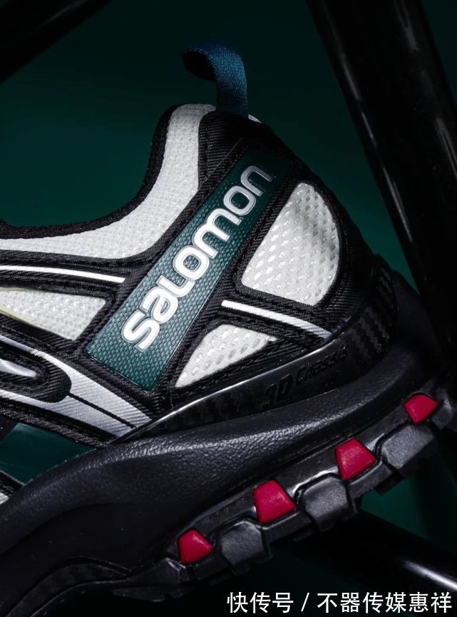 球鞋图见丨提起“又帅又能打”的球鞋,你最先想起的是____?