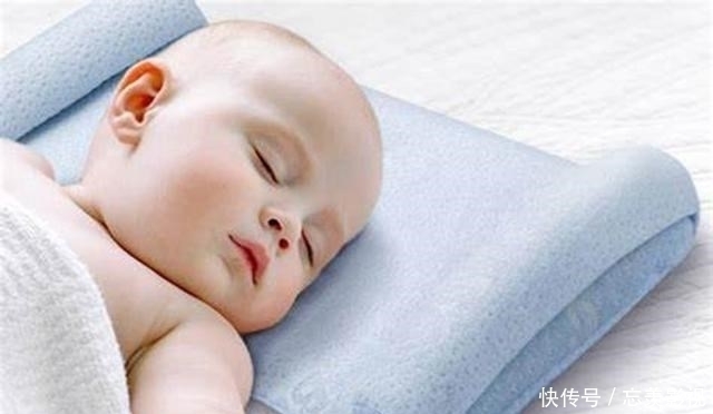 头型|要不要给孩子睡枕头？医生：宝宝这个月龄就可以睡，但有注意事项