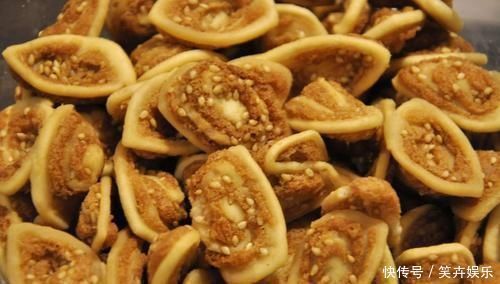 五仁月饼|中国的7种老式糕点，全爱吃的年龄肯定不小了，00后吃过几种