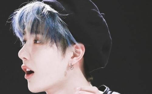 火箭少女解散后,孟美岐吴宣仪合体参加综艺,还有乐华四大门面