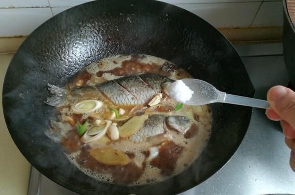 被“误解”最深的鱼,它的全身是宝,比甲鱼营养,一斤5元没人买