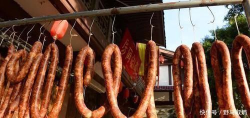 致癌物|转告父母:五类食物,吃得越多,伤害越大,看看有你爱吃的吗?