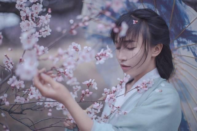 李子柒螺蛳粉又出事?业内人士:规范生产不太可能出现有异物的情况