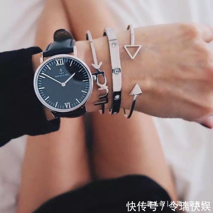 左手$女人手表戴左手好,还是右手好别再戴错被人嘲笑,值得收藏学习