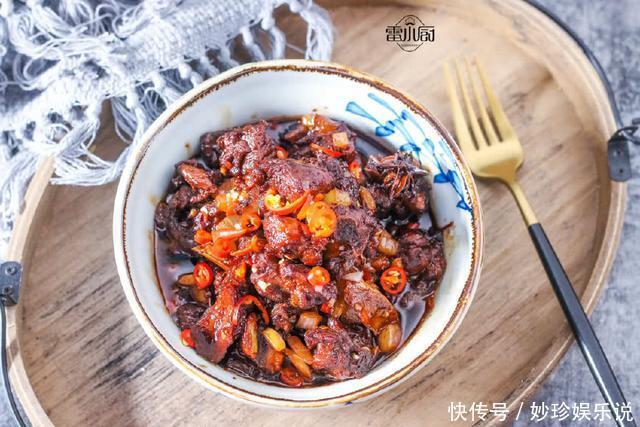  一年四季|秋天要多吃这个肉，一年四季不咳嗽，比猪肉便宜，比羊肉滋补！