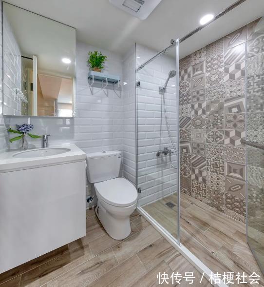 门把手|三口之家的73㎡，全屋坚持北欧混搭风，入户那叫一个清爽透亮