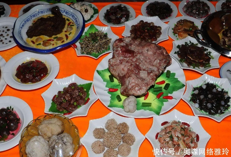 感慨|皇帝吃不完的满汉全席到哪去了?看完感慨:还真是不浪费