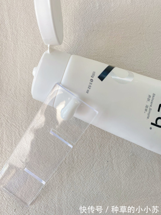 香精|氨基酸洗面奶洗出妈生好皮?当心烂脸!几款详细测评,教你不踩雷