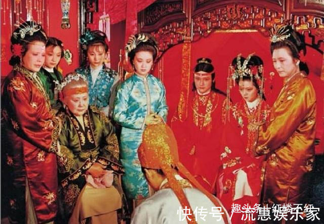 黛玉@薛宝钗最终凄惨结局被贾宝玉硬生生抛弃,冻毙于风雪之中