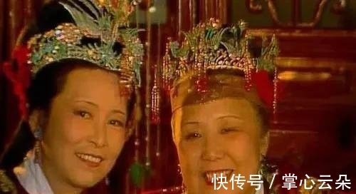 宝玉@王熙凤就在旁边,贾母为什么偏要安排王夫人为黛玉换窗纱?