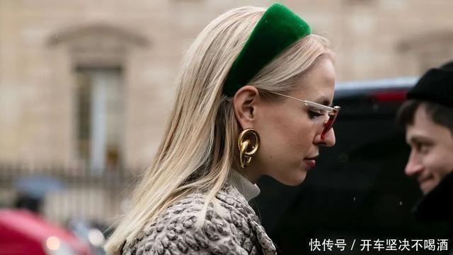 这年头，发型越土越吃香