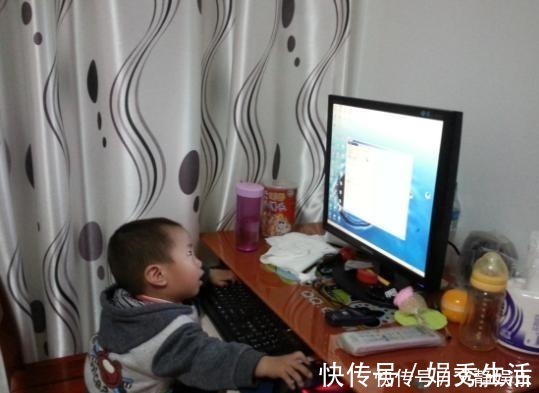 夜猫子|孩子身上如果存在这三样习惯,是很难长高的!