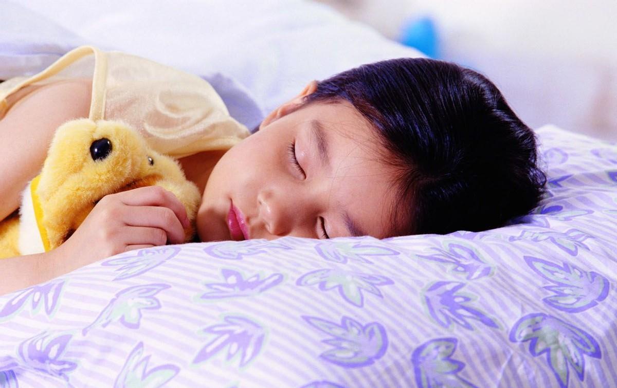 小宝宝|有种“热”叫孩子爱踢被子,其实不止热,娃有“苦衷”妈妈不知