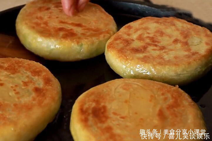 来准备|秋冬季最该吃的一个菜,1块钱买4斤,做成早餐,家人都爱吃