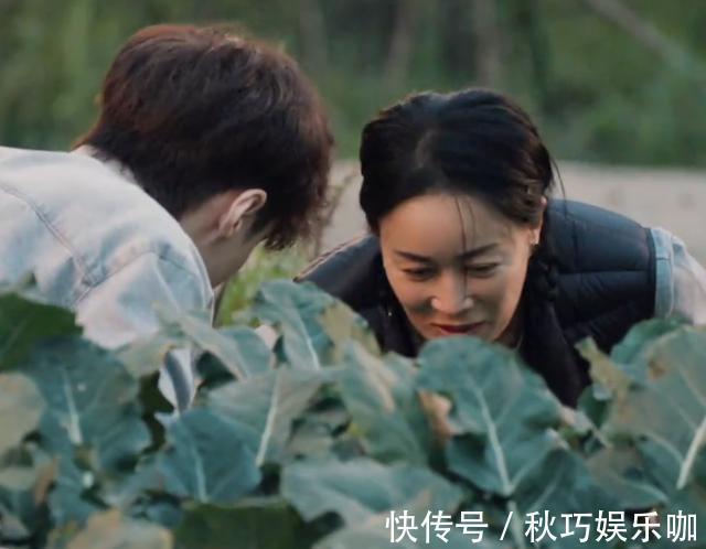 那英14岁女儿正面照首曝光，长相随富商老公！面对节目镜头超害羞