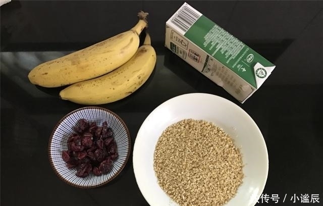 钢切燕麦|减脂期不知道如何吃早餐?试试此款早餐粥,无糖低脂,好吃不怕胖