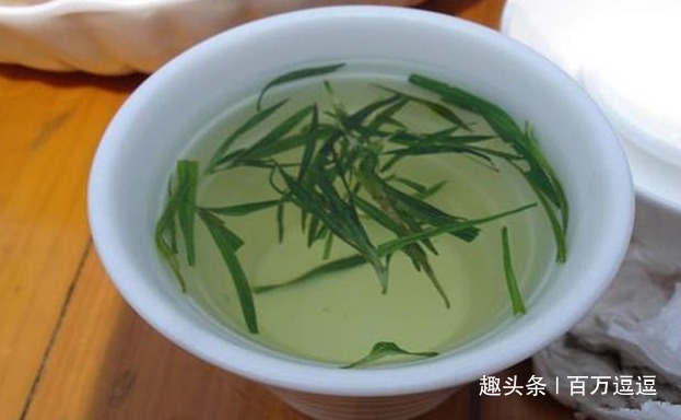 老少皆宜|湿气重还在傻傻的拔罐,每天泡点“它”喝,湿气排毒一身轻松