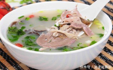 不管炖羊肉还是牛肉,多加这2种调料就错了,难怪肉不鲜香还难吃