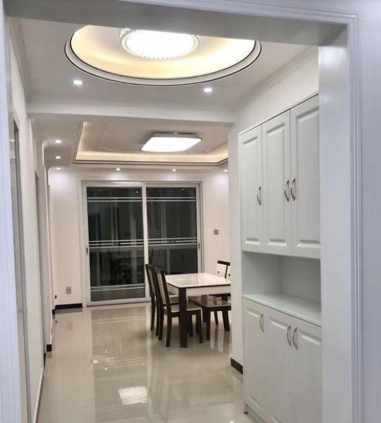 沙发|花10万装修的新房，就欠沙发跟电视机了，省钱的装修效果也不差！