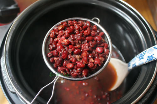 过年了，饼干别买，教你做红豆酥饼，酥脆可口，好看又健康！