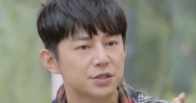 爆料|千玺录节目时要上网课怎么办听到何老师的爆料，才知他有多辛苦