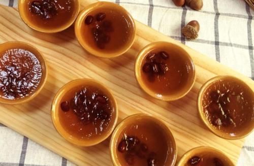 做钵仔糕,别只用粘米粉,多加一点它,口感更Q弹,好看又好吃