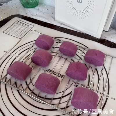 #健康甜蜜烘焙料理#紫薯牛奶馒头