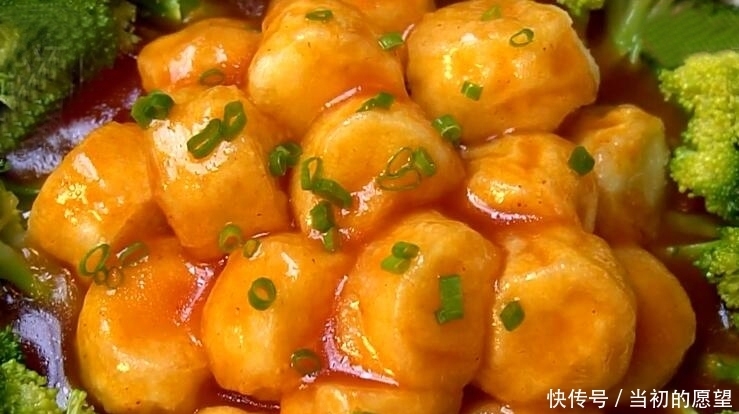 西兰花和此物一起做,多给孩子吃,清热解渴促生长,对胃特别好