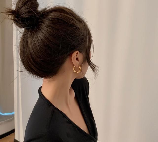 最适合黄皮妹子的5款发色,显白又气质,染完皮肤白一个度