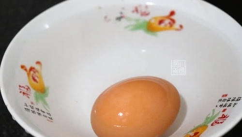 水煮鸡蛋|经常吃煮鸡蛋的人注意了,我也才刚知道,提醒家人,不懂太可惜了