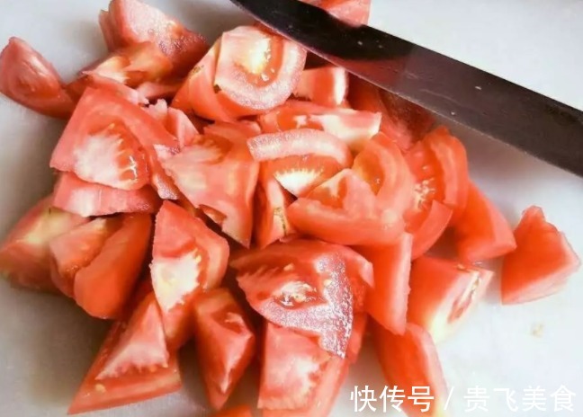大鱼大肉|天热，吃大鱼大肉都不如吃它，低脂肪高营养，老人小孩多吃身体好