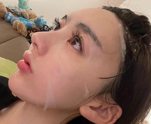 女生一定要知道的“护肤常识”!水乳3个月内用完,面膜要躺着敷