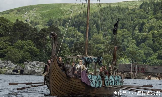 斯堪的纳维|维京文化的两大支柱:卢恩字母与吟游诗人