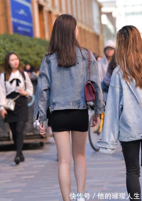 裙装 裙装牛仔夹克穿搭风格，用心才能装扮出你想要的模样！