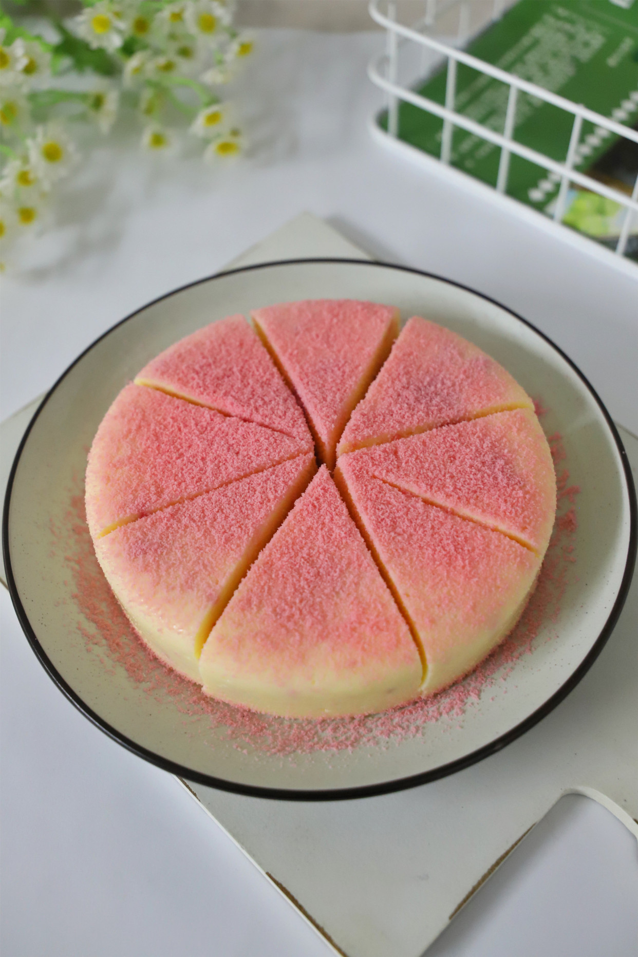 牛奶新吃法，倒锅里筷子搅一搅，冰凉Q弹，比淇淋简单还好吃