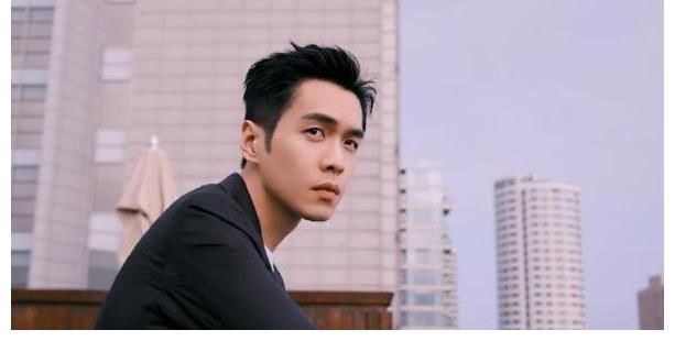 雪中悍刀行|《脫口秀大會》下期要火，兩位重量級嘉賓將登場，網友：熬夜追