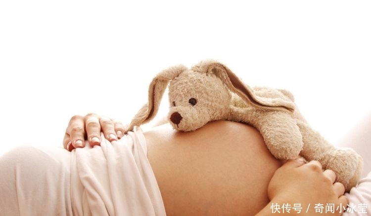 左侧卧|你还在坚持左侧卧？其实这样睡，对孕妈和胎儿更好，安神又养胎