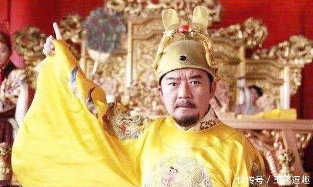 不停|别的皇帝都忙着削藩,而朱元璋却不停地在封王,为何他不怕造反?