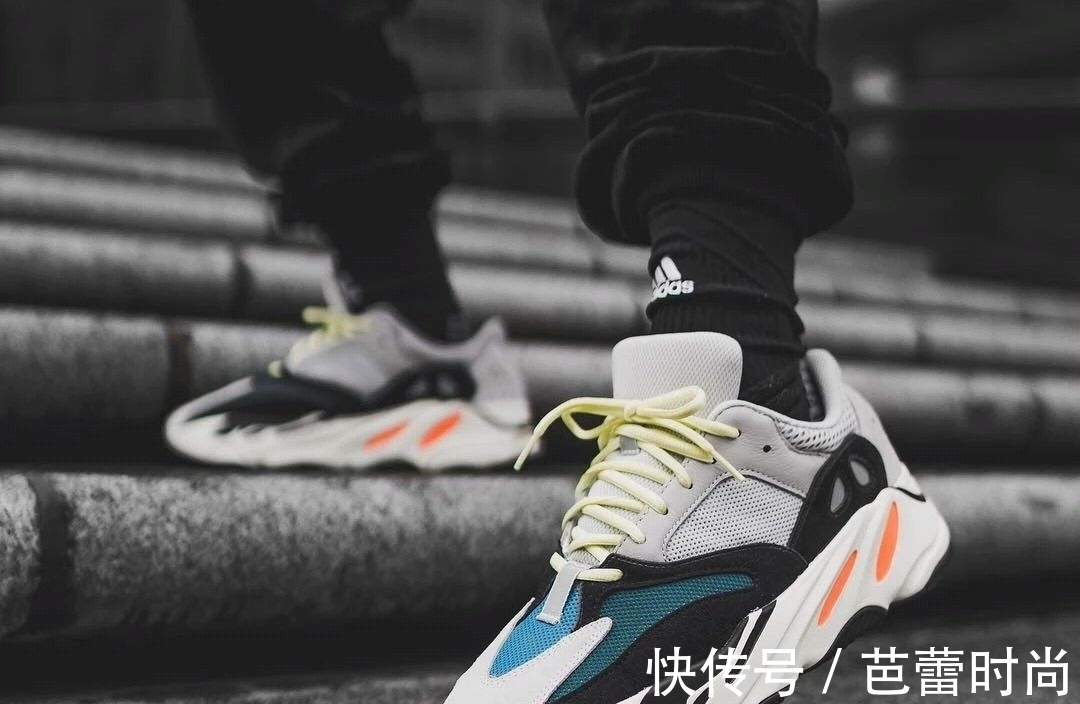 阿迪达斯 Nike赶走了侃爷，诞生了阿迪达斯yeezy350,耐克现在后悔也来不及!