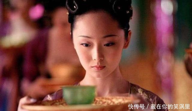 起床|皇帝起床后要“洗龙沟”，为何宫女妃子不嫌脏，都抢着去伺候