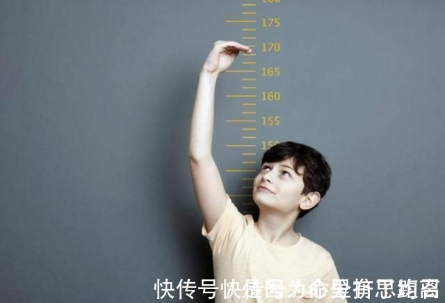 孩子|孩子腿部有2个特点,是大长腿的“特征”,长得晚也能后来居上