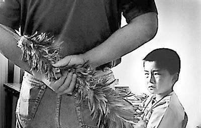 大红叉|小学生偷改成绩变98分, 宝妈一眼看穿 你忘了一个最大的漏洞